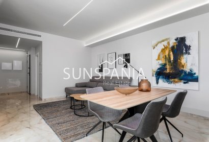 Obra nueva - Chalet -
Algorfa - La Finca Golf