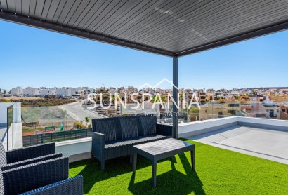 Obra nueva - Chalet -
Algorfa - La Finca Golf