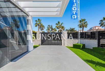 Obra nueva - Chalet -
Algorfa - La Finca Golf