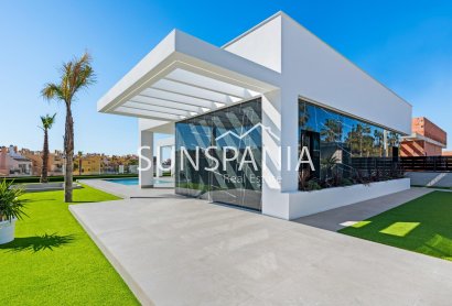 Obra nueva - Chalet -
Algorfa - La Finca Golf