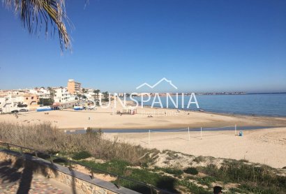 Obra nueva - Chalet -
Pilar de la Horadada - Las Higuericas