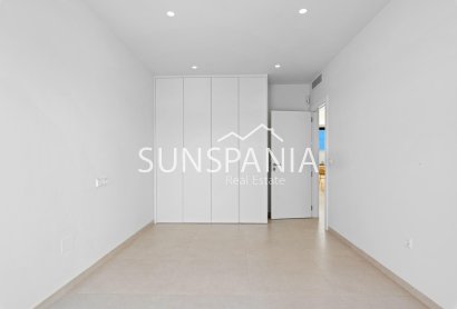 Obra nueva - Chalet -
Los Alcazares - Serena Golf