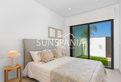 Obra nueva - Chalet -
Los Alcazares - Serena Golf