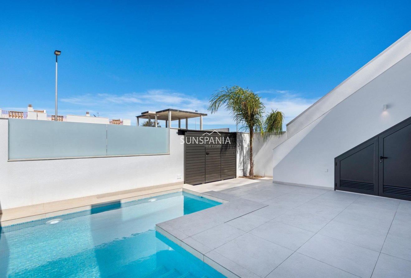 Nouvelle construction - Maison indépendante -
San Javier - Parque del doce