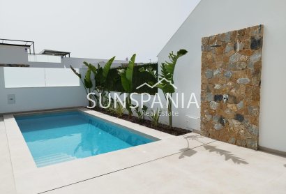 Nouvelle construction - Maison indépendante -
San Javier - Parque del doce