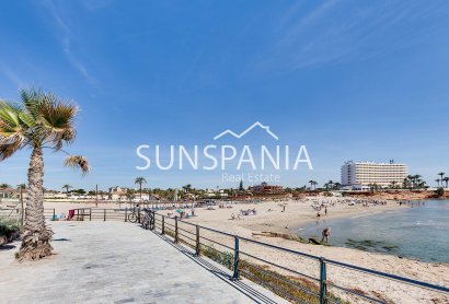 Obra nueva - Chalet -
Orihuela Costa - La Zenia