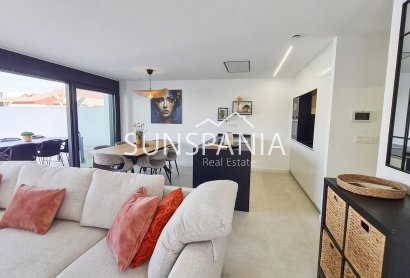 Obra nueva - Chalet -
San Pedro del Pinatar - Los Antolinos