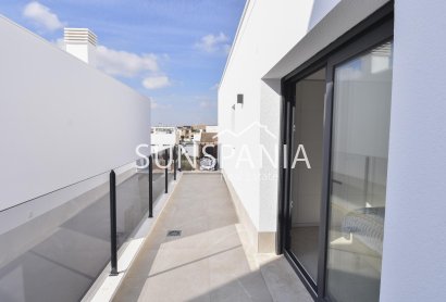 Obra nueva - Chalet -
San Pedro del Pinatar - Los Antolinos