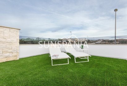 Obra nueva - Chalet -
Orihuela - Vistabella Golf