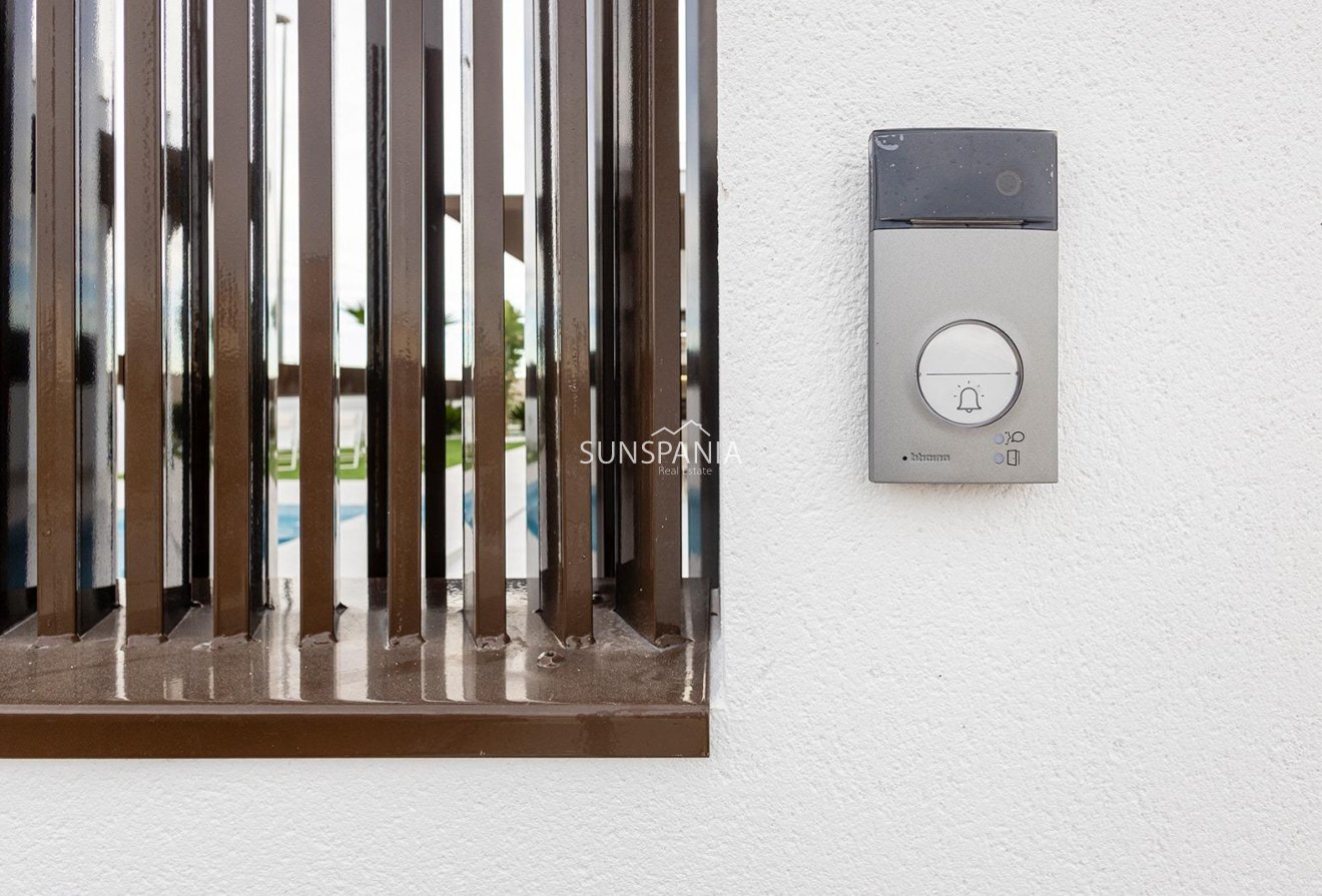 Obra nueva - Chalet -
Orihuela - Vistabella Golf