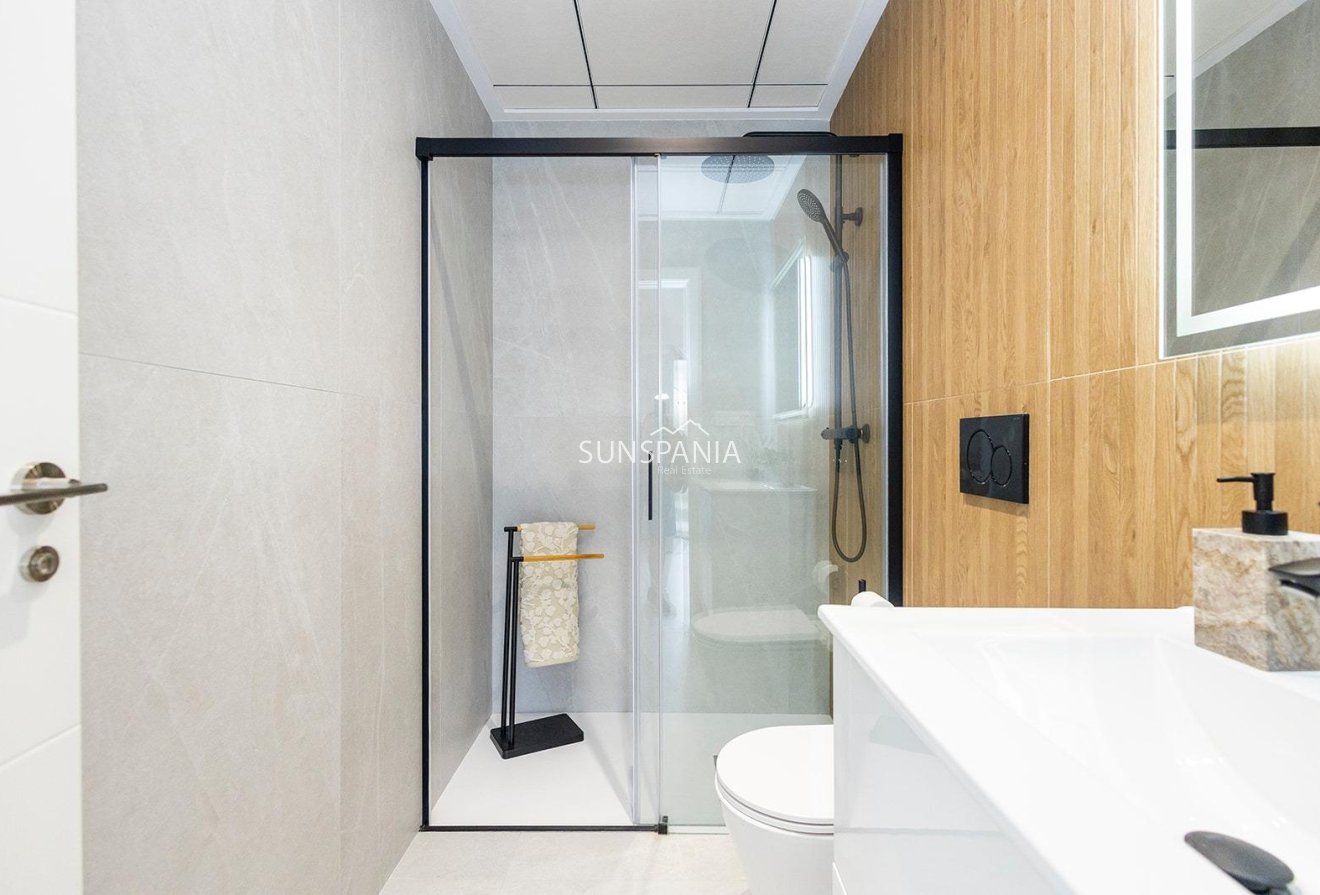 Obra nueva - Chalet -
Orihuela - Vistabella Golf