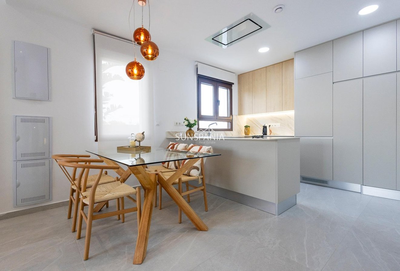 Obra nueva - Chalet -
Orihuela - Vistabella Golf