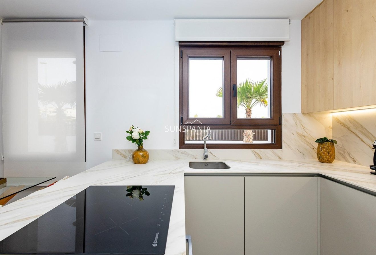 Obra nueva - Chalet -
Orihuela - Vistabella Golf