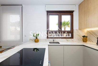 Obra nueva - Chalet -
Orihuela - Vistabella Golf