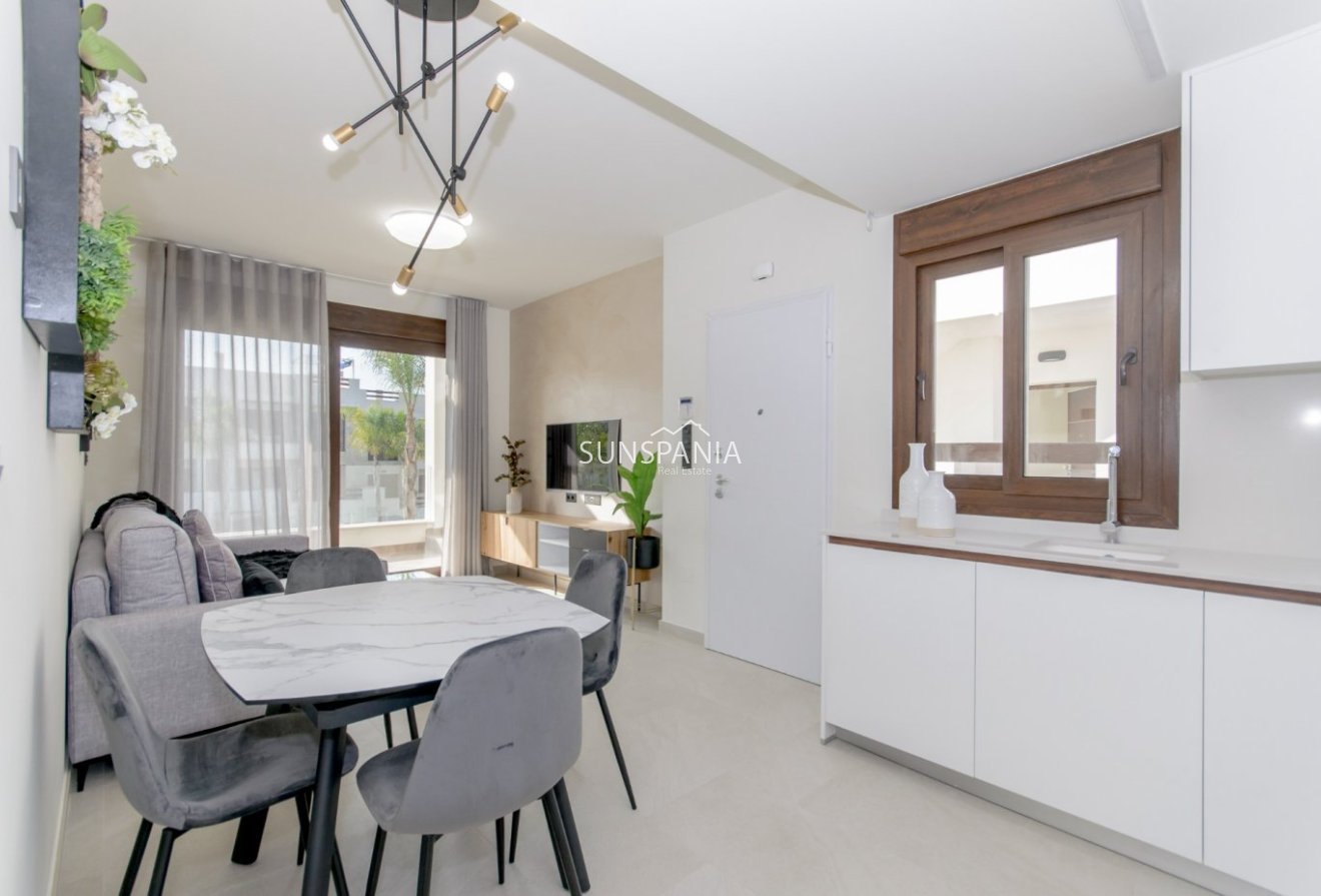 Obra nueva - Piso -
Torrevieja - Los Balcones