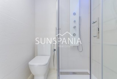 Obra nueva - Piso -
Torrevieja - Los Balcones