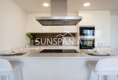 Obra nueva - Piso -
Villajoyosa - Playa del Torres