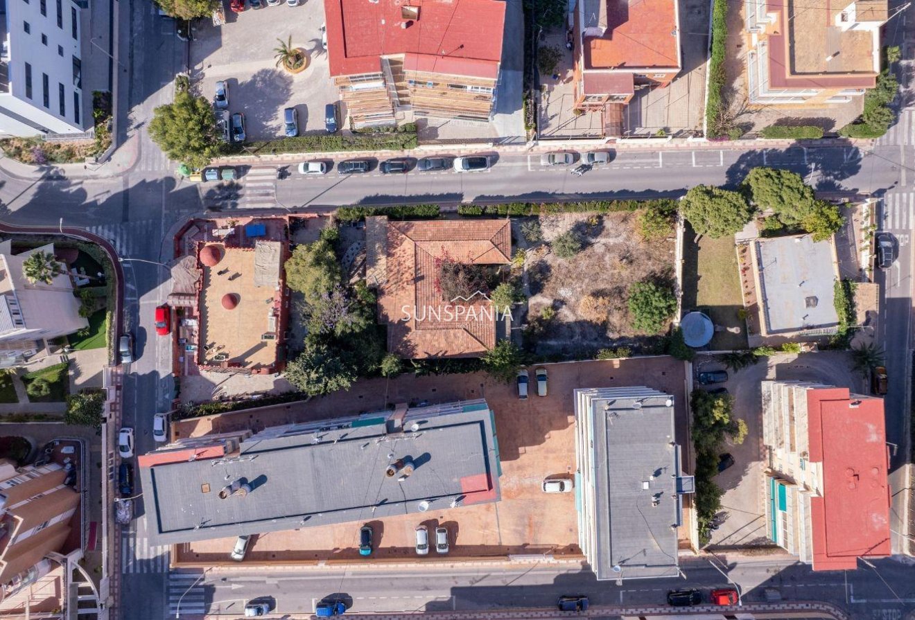 Obra nueva - Ático -
El Campello - Muchavista