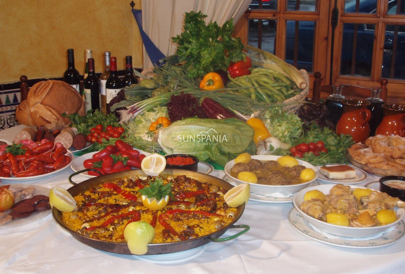 Obra nueva - Adosado -
Dolores - Sector 2