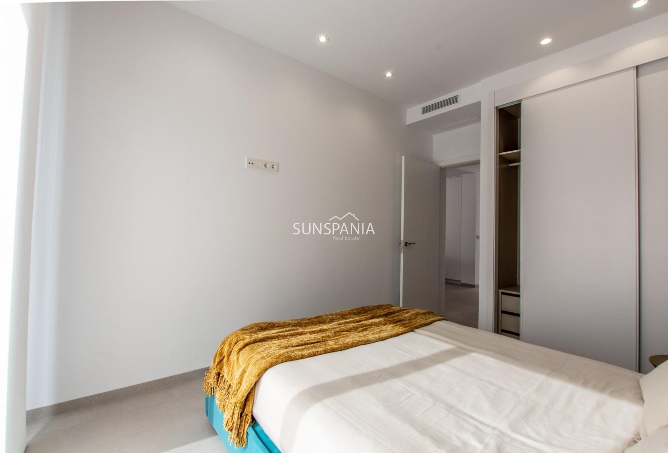 Obra nueva - Piso -
Finestrat - Campana Garden