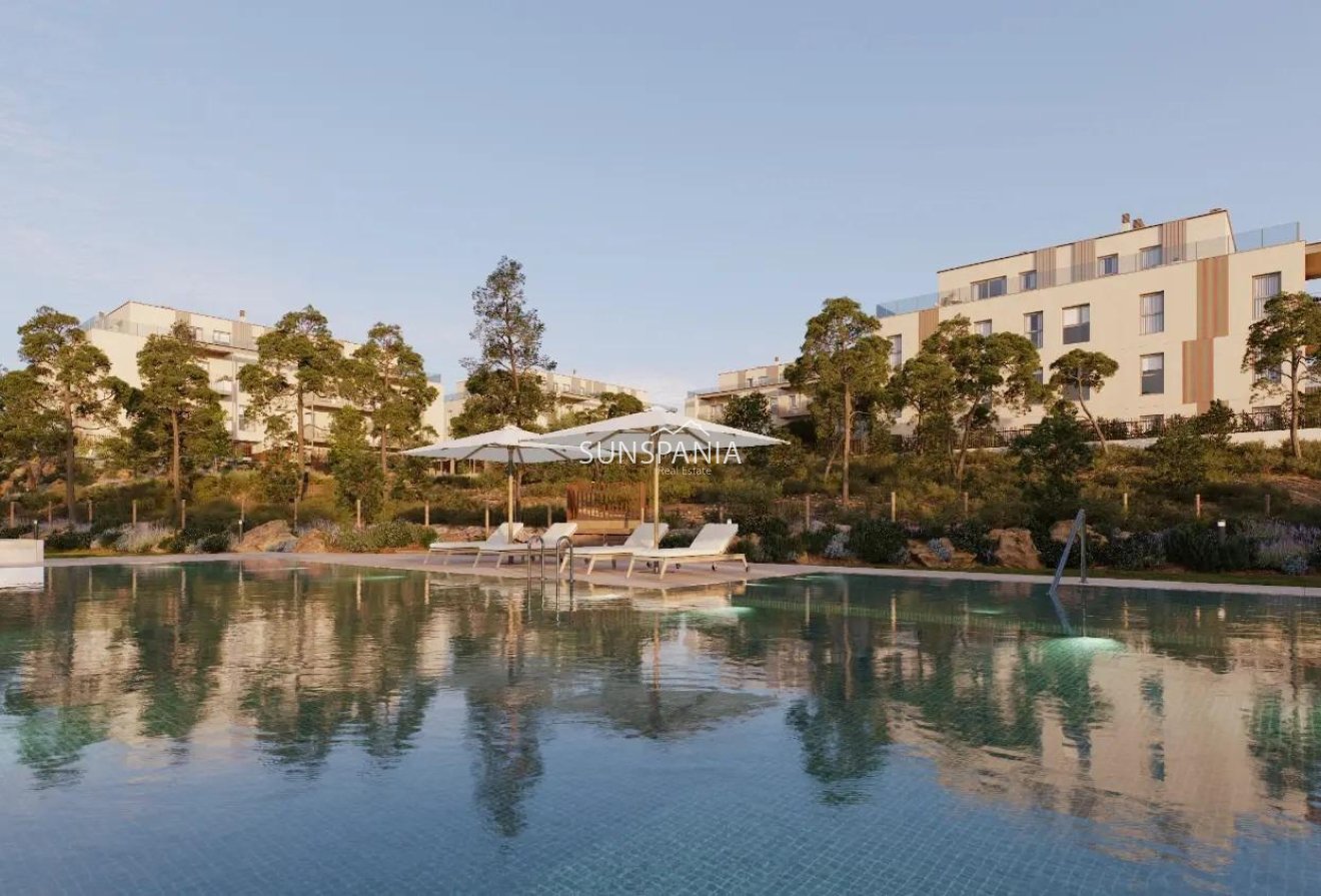 Obra nueva - Piso -
Godella - Campolivar