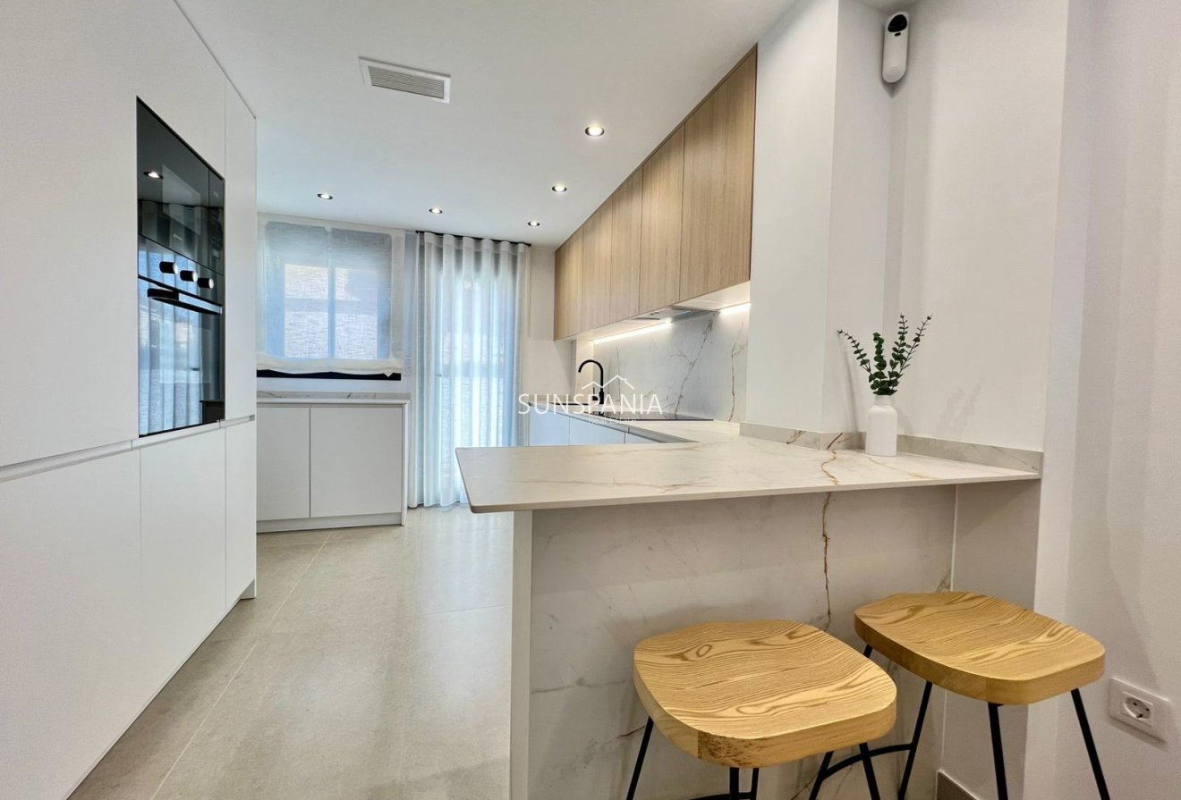 Obra nueva - Chalet -
Benferri - Benfis Park