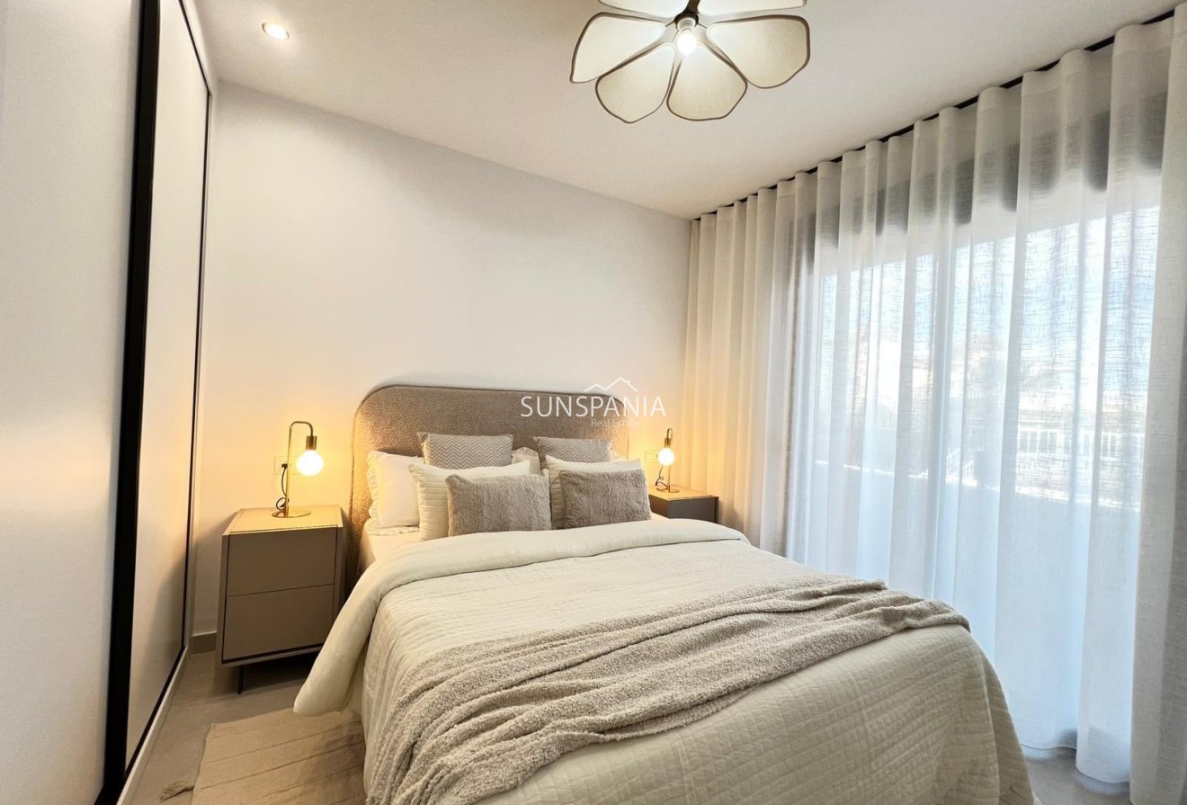 Obra nueva - Chalet -
Benferri - Benfis Park