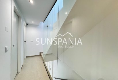 Obra nueva - Chalet -
Benferri - Benfis Park