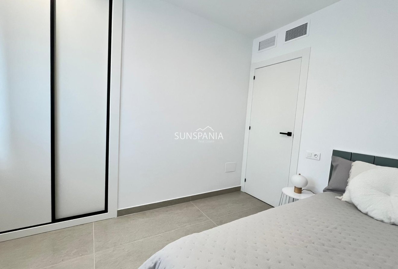 Obra nueva - Chalet -
Benferri - Benfis Park