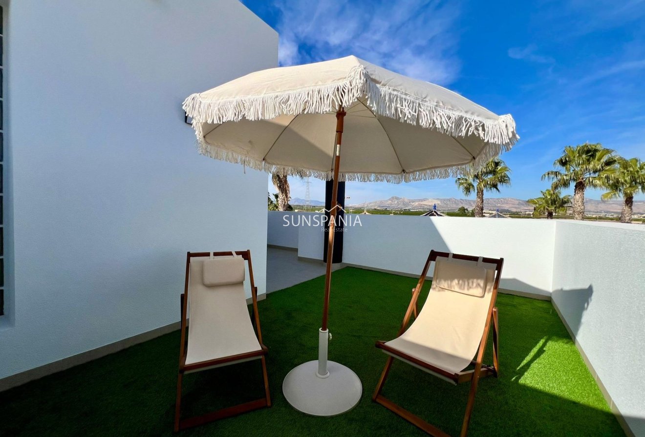 Obra nueva - Chalet -
Benferri - Benfis Park