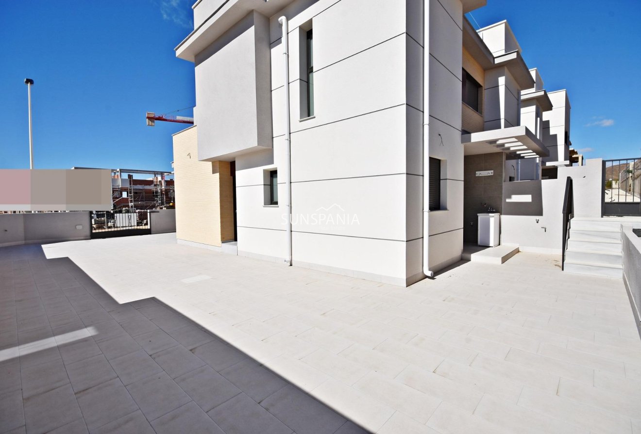 Obra nueva - Chalet -
Puerto de Mazarron - Mar De Plata