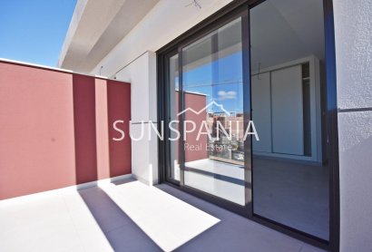 Obra nueva - Chalet -
Puerto de Mazarron - Mar De Plata