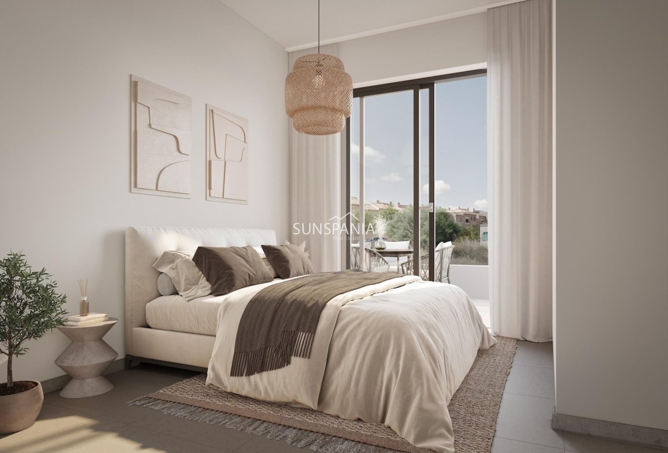 Obra nueva - Chalet -
Torrevieja - Aguas Nuevas