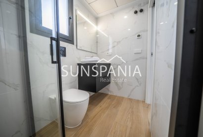 Obra nueva - Chalet -
Algorfa - La Finca Golf