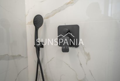 Obra nueva - Chalet -
Algorfa - La Finca Golf