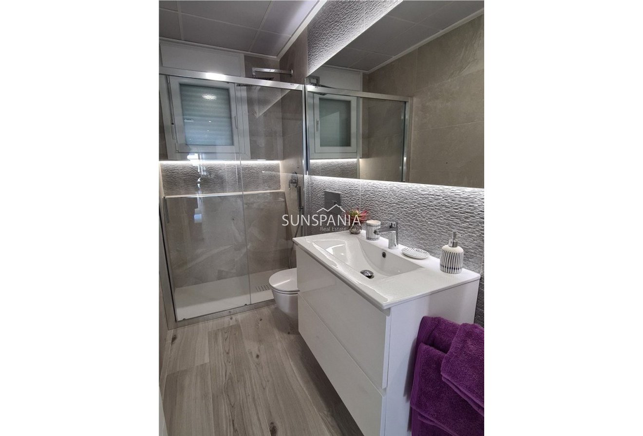 New Build - Townhouse -
Avileses