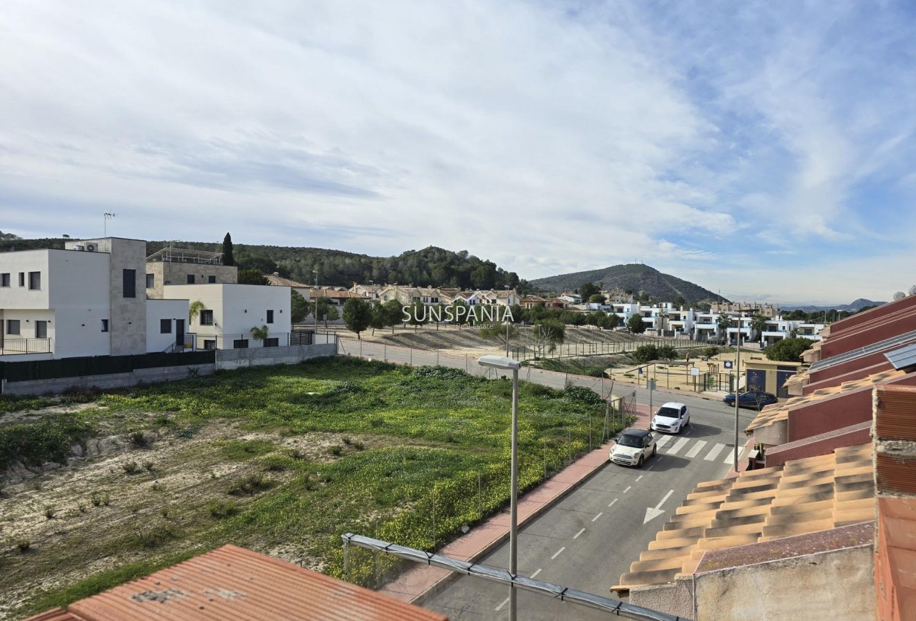 Obra nueva - Adosado -
Bigastro - pueblo