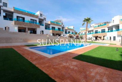 Obra nueva - Adosado -
Bigastro - pueblo