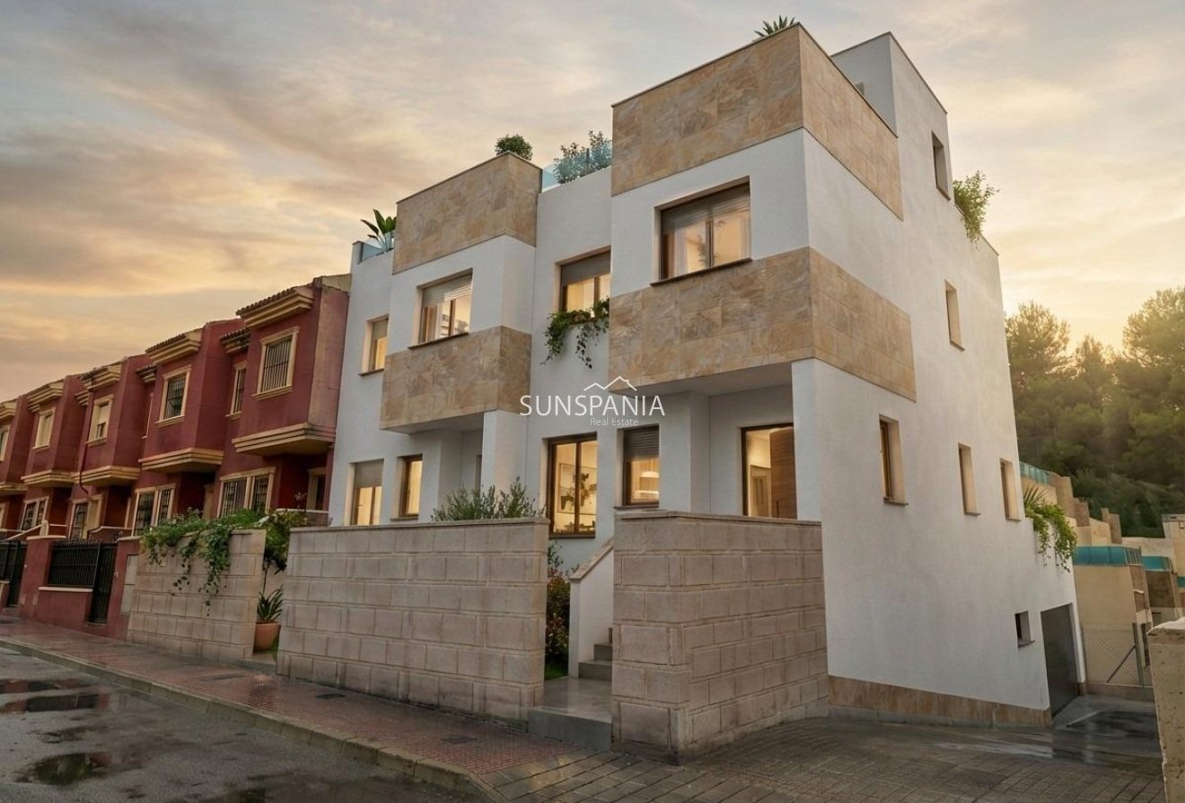 Obra nueva - Adosado -
Bigastro - pueblo