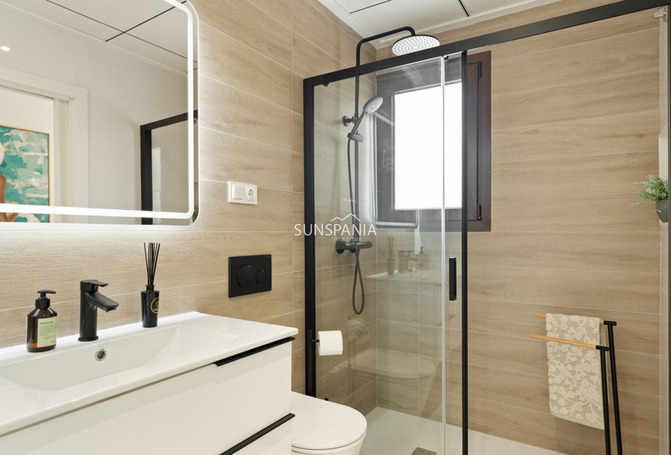 Obra nueva - Chalet -
Polop - Polop Hills