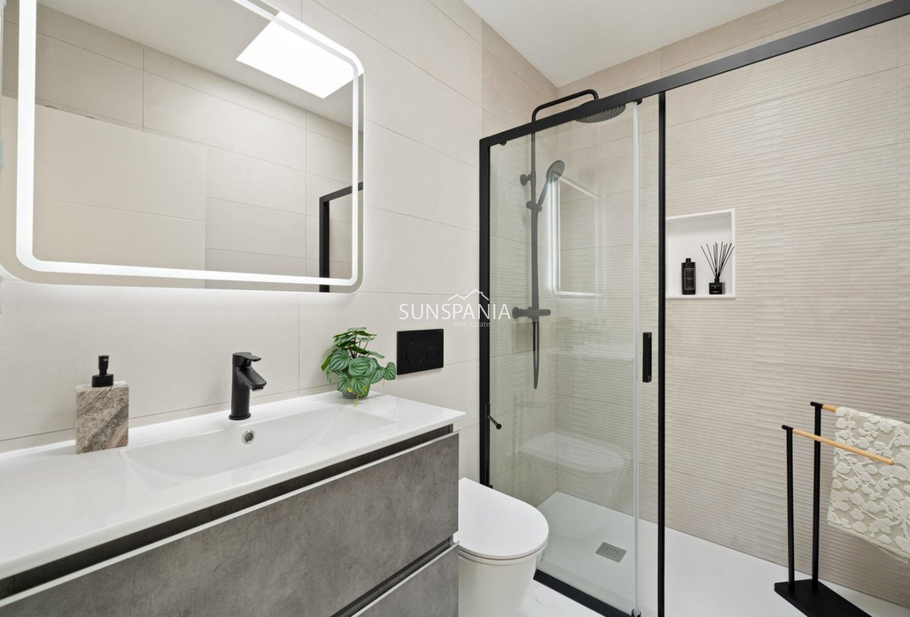 Obra nueva - Chalet -
Polop - Polop Hills