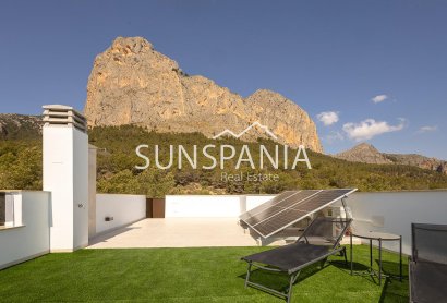 Obra nueva - Chalet -
Polop - Polop Hills