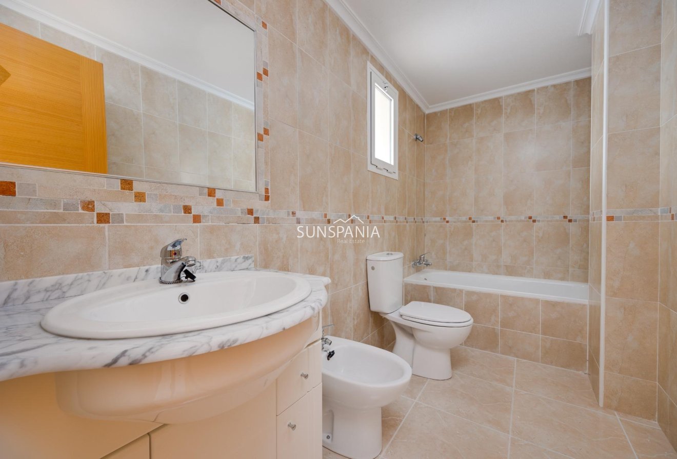 Obra nueva - Piso -
San Fulgencio - Pueblo