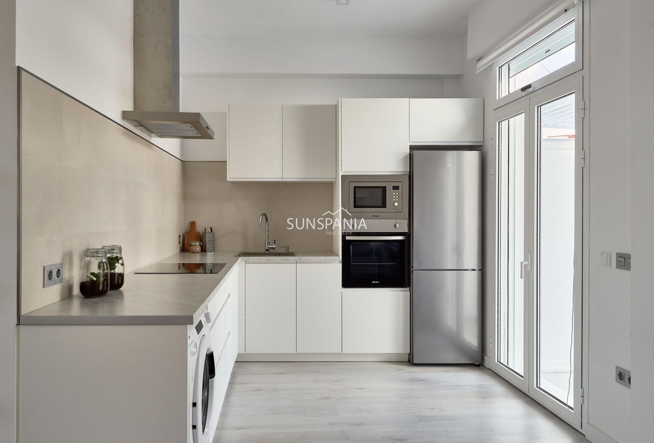 Obra nueva - Piso -
Vera - El Playazo