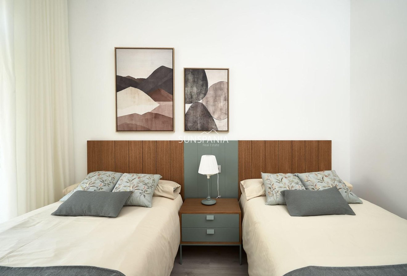 Obra nueva - Piso -
Vera - El Playazo