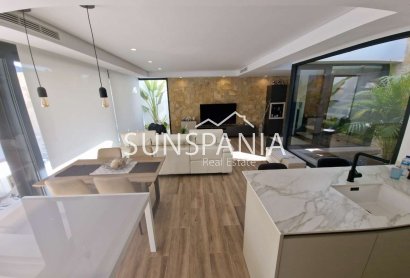 Reventa - Chalet -
Monforte del Cid - Font del Llop