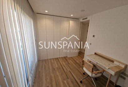 Reventa - Chalet -
Monforte del Cid - Font del Llop