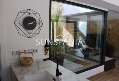 Reventa - Chalet -
Monforte del Cid - Font del Llop