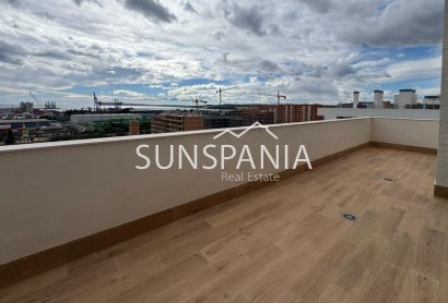 Obra nueva - Ático -
Alicante - Benalua