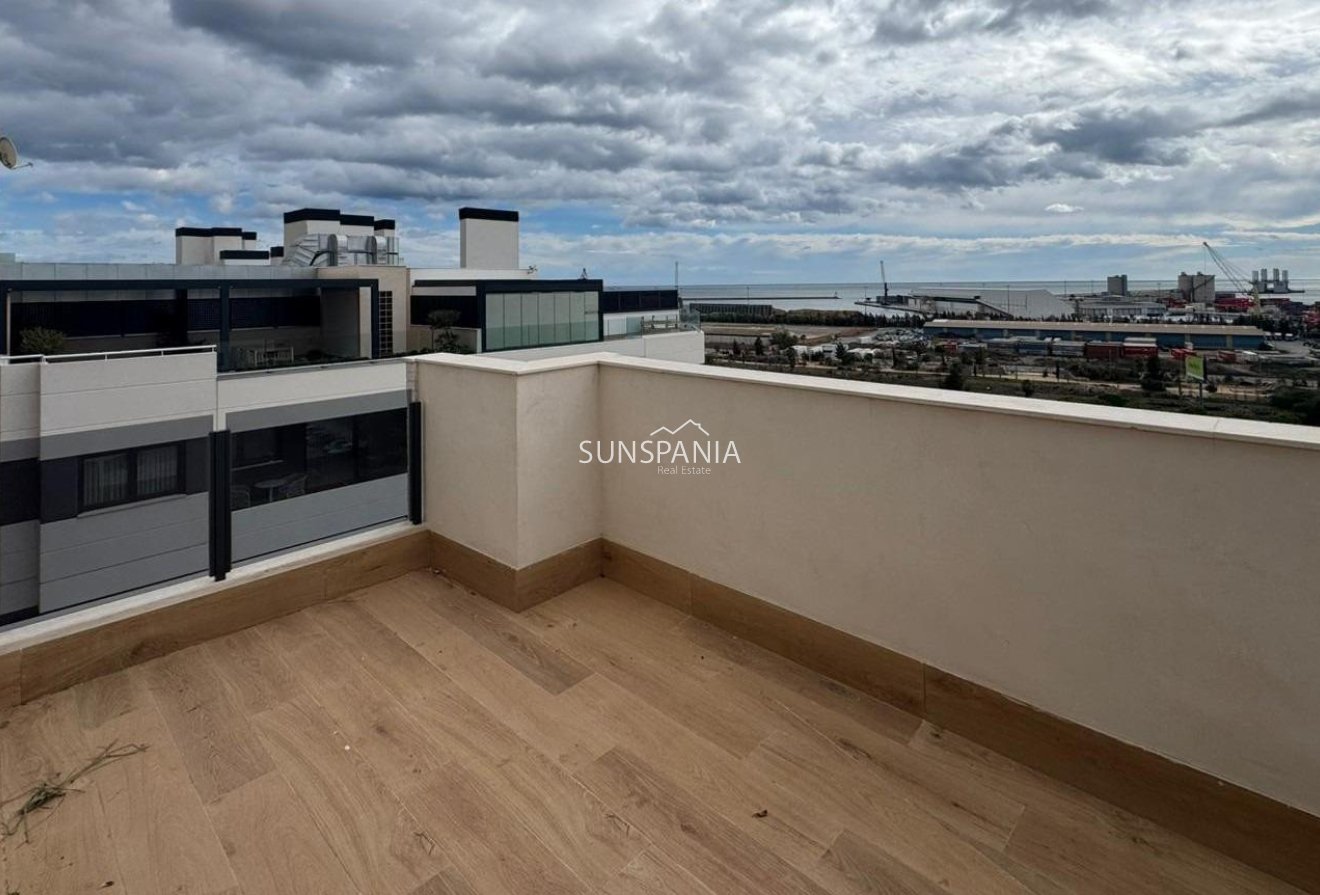 Obra nueva - Ático -
Alicante - Benalua